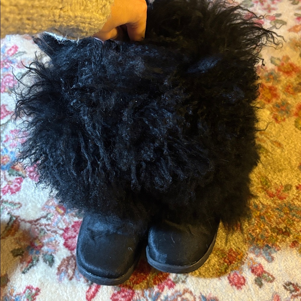 Ultra fluffy bearpaws